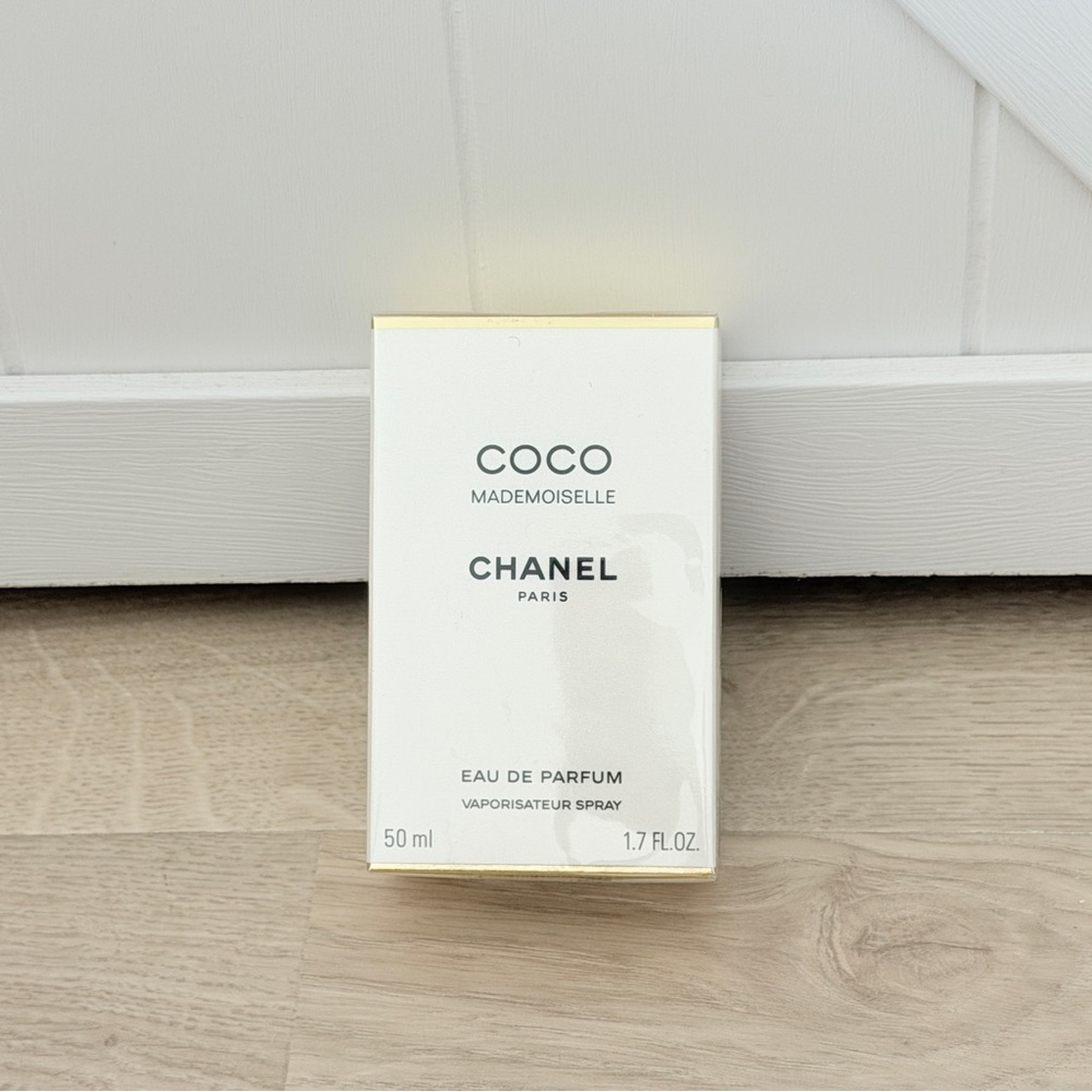 BRAND NEW CHANEL Coco Mademoiselle Eau de Parfum 1.7oz / 50ml - Picture 2 of 2